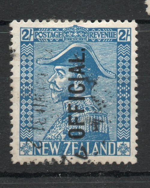 NEW ZEALAND SG 0112  2/- BLUE ADMIRAL STAMP USED